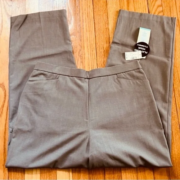 Dress Barn Brown Women's Trousers - Picture 1 of 7